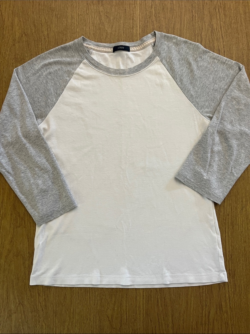 J. Crew Woman Baseball T-Shirt, Cream Body with Heather Gray 3/4 Sleeves, Sz XS